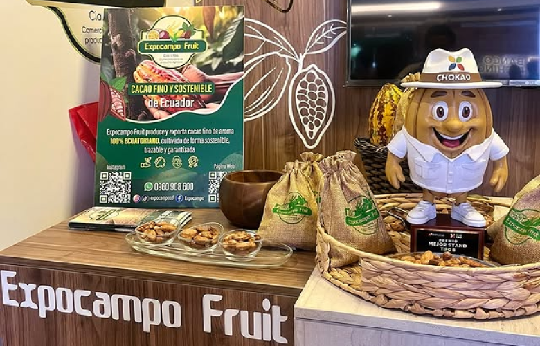 Expocampo, ganador al mejor stand en la Feria del Chocolate y Cacao Chokao 2025 en Ecuador